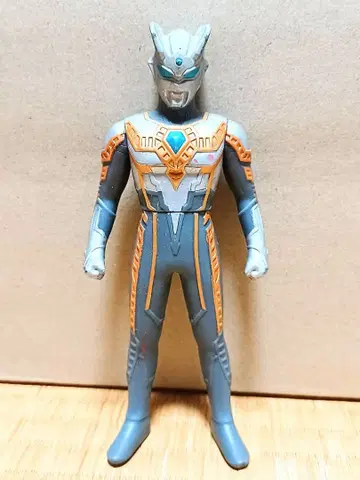 164 울트라 히어로 500 울트라맨 제로 14cm 샤이닝 제로