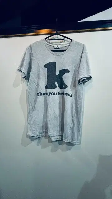 Thank You Friends 프론트 프린트 그레이 티셔츠