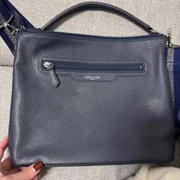 네이비 가죽 숄더백