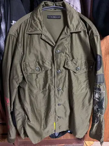 로아르 건즈 데미지 셔츠