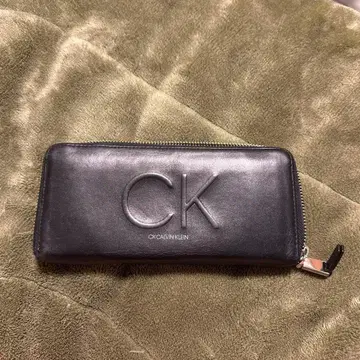 CK 블랙 장지갑