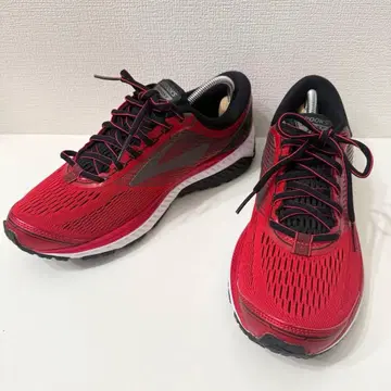 거의 새상품 브룩스 고스트10 러닝화 D 와이즈 26.5cm