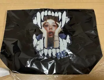 나카 리이사 팝업 토트백