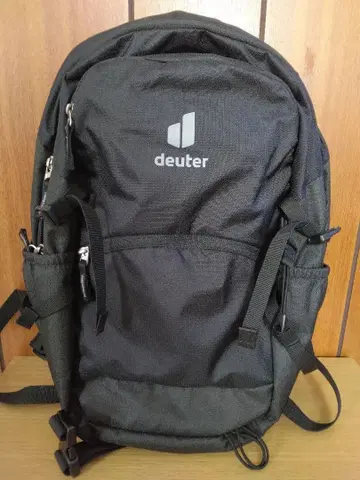 도이터 백팩 루가노 20리터