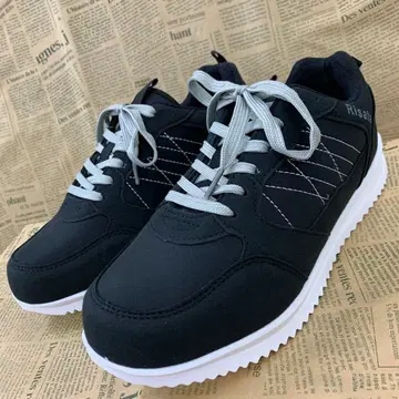 새상품 여성용 24.0cm 경량 통굽 레트로 스니커즈 블랙 3361