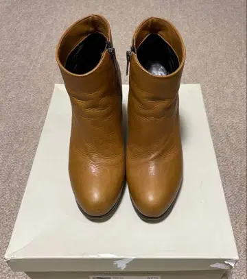 FABIO RUSCONI 브라운 가죽 하이힐 부티