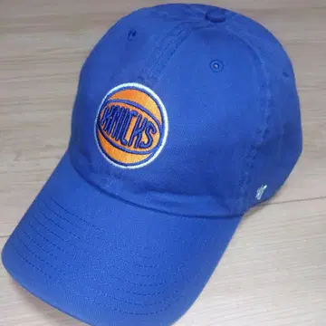 47 BRAND x NBA NY KNICKS 니 자수 로고 캡 파랑