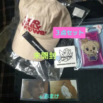 GOD ONLY KNOWS 하트 클립 & 로고 캡 외 3점