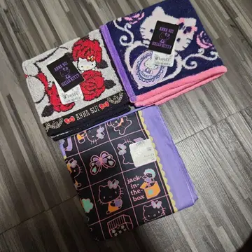 안나수이 헬로키티 손수건