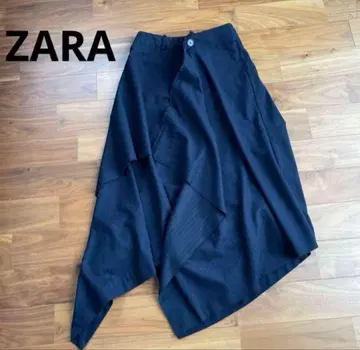 [ 가격 협의 가능 ] ZARA 비대칭 롱 스커트 네이비