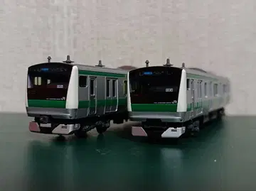 KATO E233계 7000번대 선두차 2량