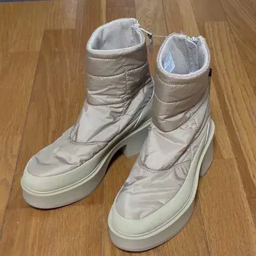 THE NORTH FACE 베이지 칼미아 눕시 부츠 25cm