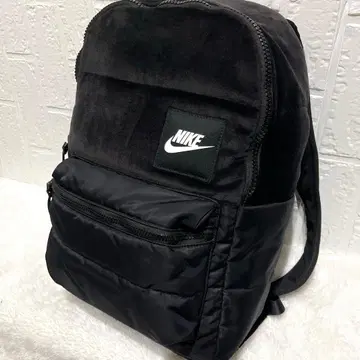 [ 새상품급 ] 나이키 헤리티지 윈터라이즈드 백팩 블랙