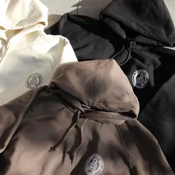 BE-SHARE 엠블럼 래글런 후디