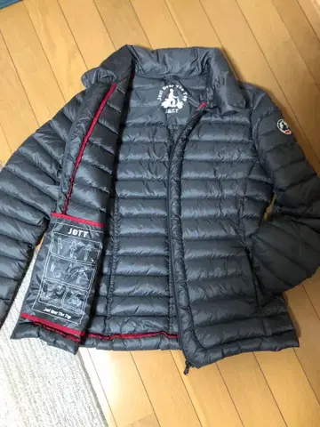 J.O.T.T 조토 라이트 다운 자켓