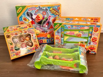 호빵맨 굴러라! 팟쿤코론 세트