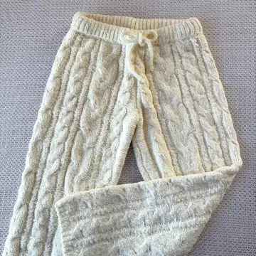 gelato pique 아란 롱 팬츠 케이블 짜임 아이보리 x 옅은 핑크