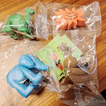 DAISUKE KONDO 아트 컬렉션 마스코트 피규어 4개