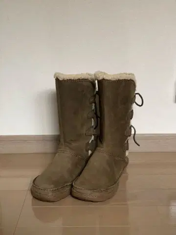 클락스 어그 부츠