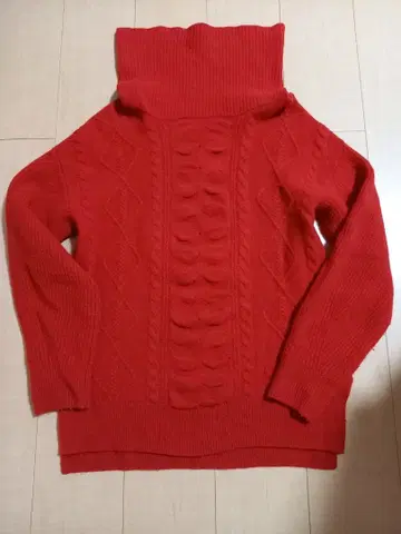 그레이스 콘티넨탈 울 100 케이블 니트 터틀넥 빨간색 36