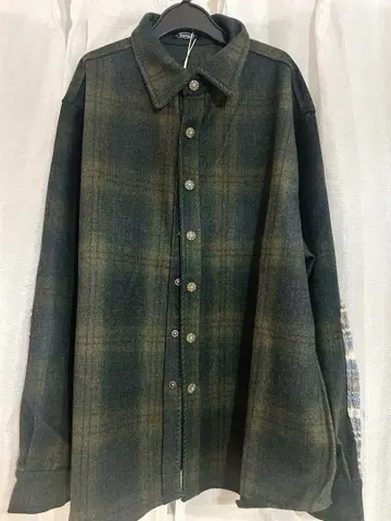 KARAKU 카라쿠 다크 그린 체크 셔츠 엘보 배치 부착