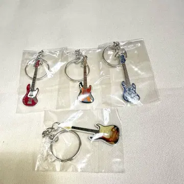 CNBLUE 기타 베이스 키링