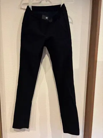 맨싱 블랙 팬츠 M 중고