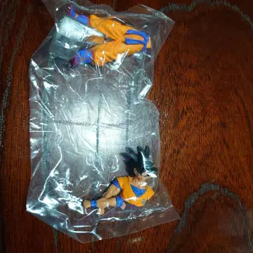 드래곤볼 손오공 피규어 새상품 미개봉 어두운 곳에서 보관