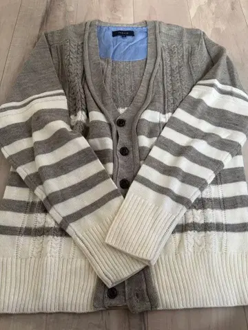 TAKA-Q M 사이즈 가디건 그레이/화이트