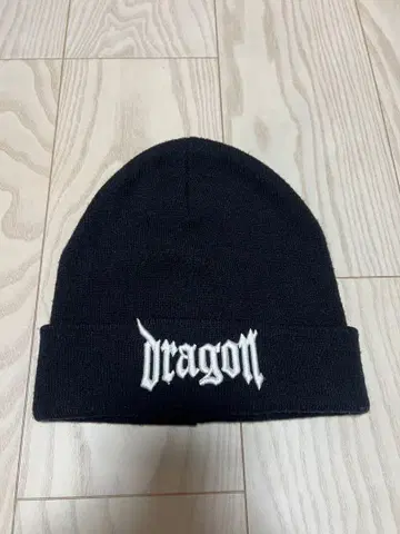 8 seconds x G-Dragon 콜라보 니트 모자 비니 블랙