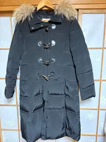 스캐파 퍼 달린 롱 다운 코트