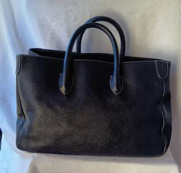 Superdry 다크 네이비 가죽 핸드백