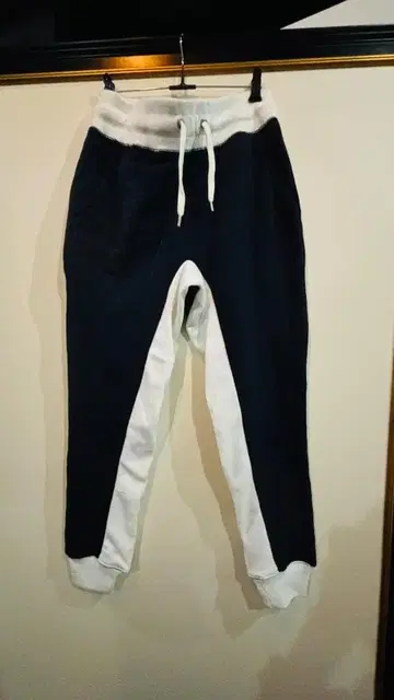 GU 바이컬러 조거 팬츠