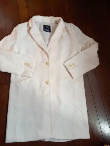 HK WORKS LONDON 아이보리 체스터 코트