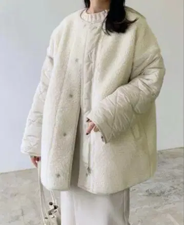 Lian 퀼팅 보아 리버서블 아우터