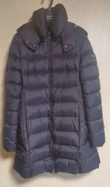 TATRAS 후드 부착 네이비 다운 자켓