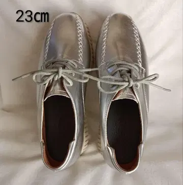 CAWAII 통굽 스니커즈 23cm 세련된 x 착용감 발군