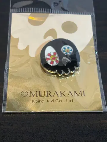 TAKASHI MURAKAMI 스컬 핀 배지 카이카이키키