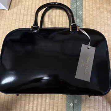 GHRISTIAN VILLA 블랙 핸드백