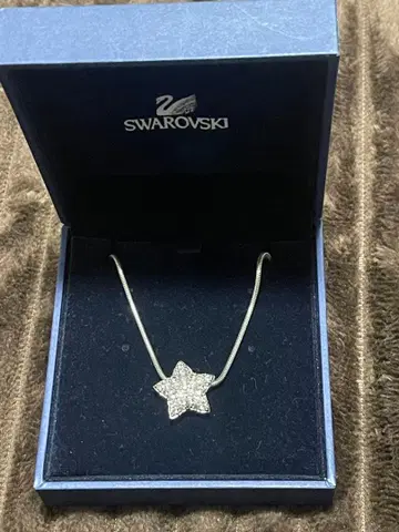 스와로브스키 스타 목걸이