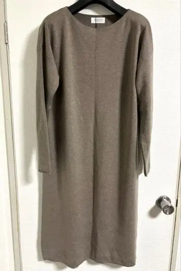 오페크 도트 클립 니트 원피스 베이지 M