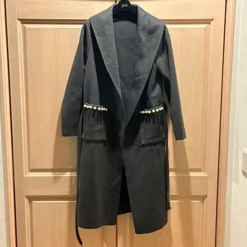 tocco closet luxe 블랙 롱 코트 펄 장식 포함