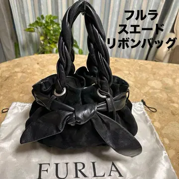 FURLA 리본이 귀여운 블랙 스웨이드 핸드백