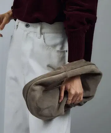 [새상품급] 리얼 스웨이드 밤 미니백 (현행 모델)