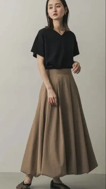 어반 리서치 벌룬 스커트 베이지