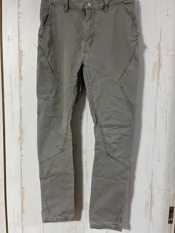 논네이티브 카고 팬츠 리브 팬츠