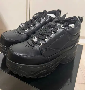 Yosuke 통굽 스니커즈 블랙 24.0cm