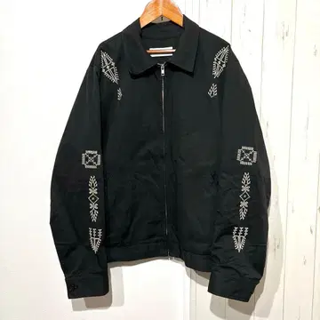 배송비 포함! ADISH 자수 자켓 사이즈 L