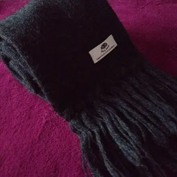 Black Sheep 울 머플러 다크 그레이