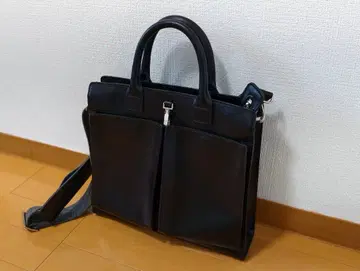 CTHY Rich I 별주 LEATHER MINI HELMET BAG